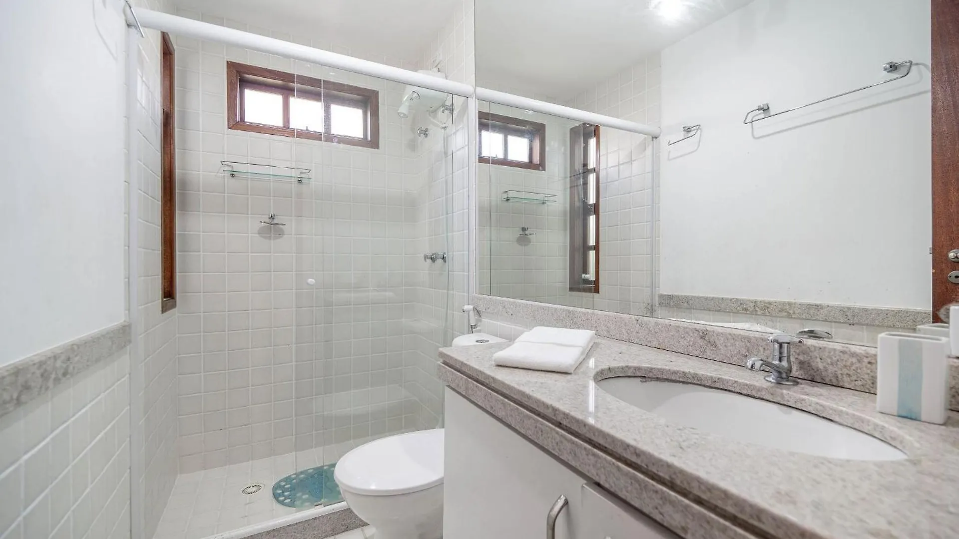 Bz49 Casa Ampla Em Condominio Clube 350M Da Praia Búzios